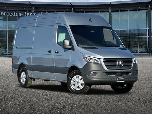New 2025 Mercedes-Benz Sprinter 2500 image 2