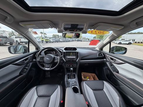 Used 2023 Subaru Crosstrek 2.5i Limited AWD/4WD image 28