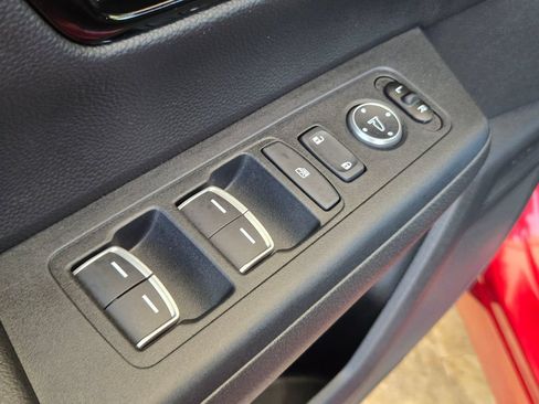 Used 2025 Honda CR-V Sport Touring image 12