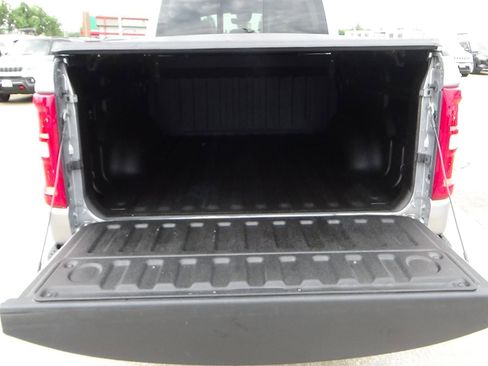 Certified 2025 RAM 1500 Big Horn AWD/4WD image 14