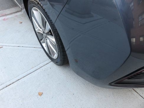 Used 2017 Hyundai Ioniq Limited w/ Ultimate Package 03 image 34