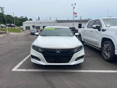 Used 2020 Honda Accord Sport image 1