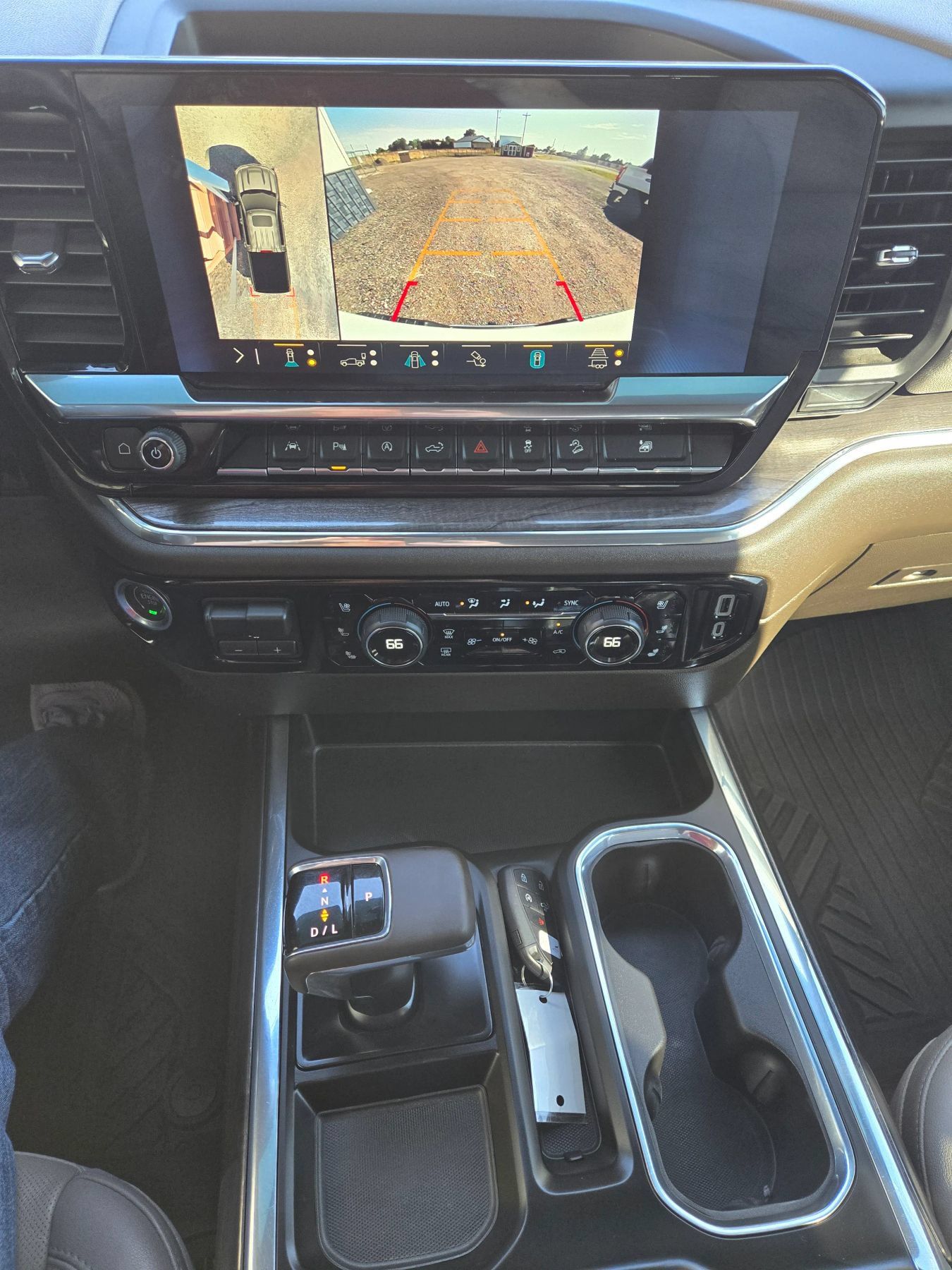 Used 2023 Chevrolet Silverado 1500 LTZ w/ LTZ Premium Texas Edition AWD/4WD image 16