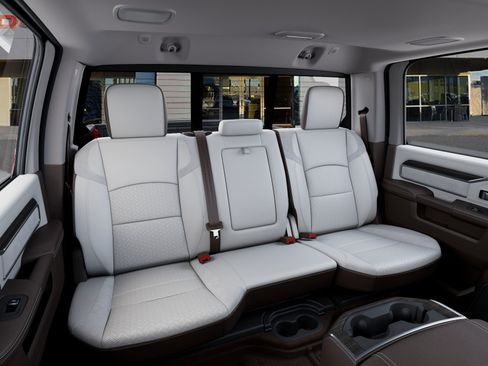 New 2026 RAM 3500 Laramie AWD/4WD image 15