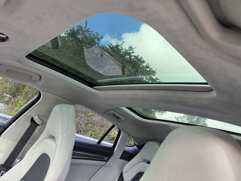 Used 2021 Porsche Panamera Turbo S image 14