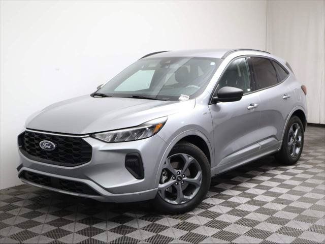 Used 2023 Ford Escape ST-Line w/ Tech Pack #1 FWD image 1