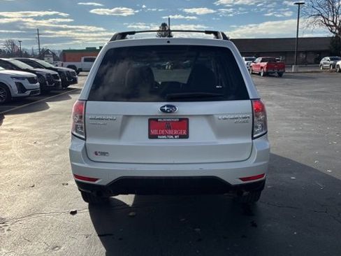 Used 2012 Subaru Forester 2.5X Premium w/ All-Weather Pkg image 4