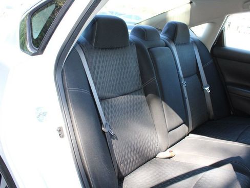 Used 2018 Nissan Altima 2.5 SV image 33