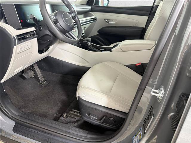 Used 2025 Hyundai Tucson SEL FWD image 9