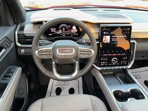 Used 2026 GMC Acadia Elevation w/ Elevation Premium Package image 16