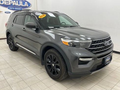 Used 2020 Ford Explorer XLT w/ Equipment Group 202A image 1