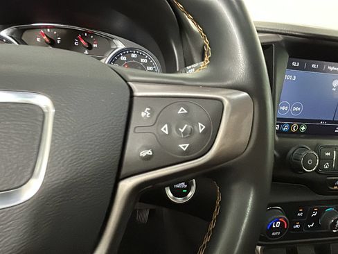 Used 2023 GMC Terrain AT4 AWD/4WD image 17