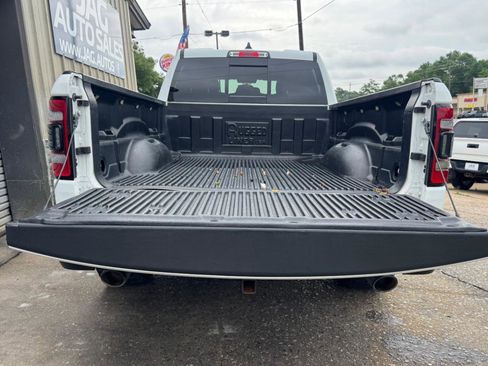 Used 2019 RAM 1500 Rebel AWD/4WD image 9