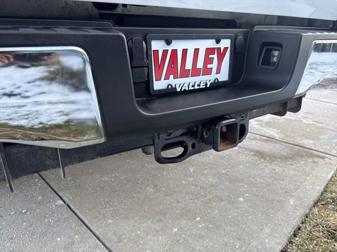 Used 2025 Ford F350 XLT image 16