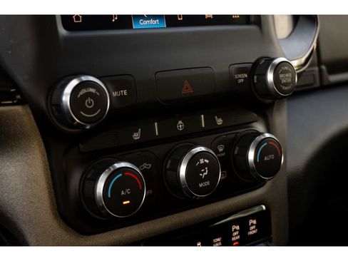 Used 2023 RAM 1500 Big Horn AWD/4WD image 30