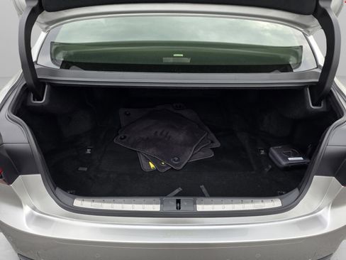 Certified 2024 Lexus LS 500 w/ Interior Upgrade Package image 32