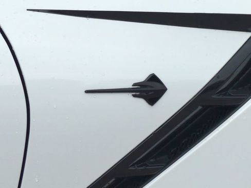Certified 2015 Chevrolet Corvette Stingray Coupe RWD image 13