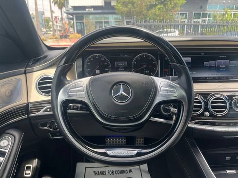 Used 2016 Mercedes-Benz S 550 4MATIC Sedan image 16