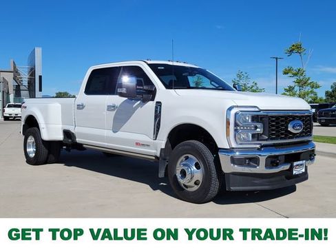 New 2026 Ford F350 King Ranch w/ Chrome Package AWD/4WD image 1