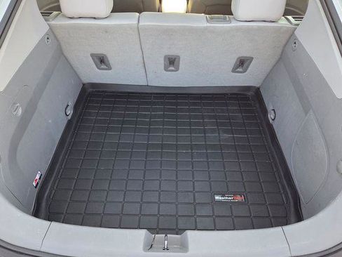 Used 2018 Chevrolet Volt LT w/ LT Driver Confidence Package image 36