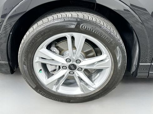 Used 2024 Audi Q3 2.0T Premium Plus AWD/4WD image 31