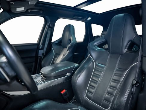 Used 2016 Land Rover Range Rover Sport SVR image 34