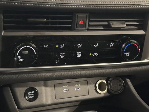 New 2026 Nissan Rogue S image 21