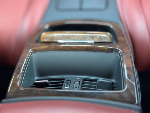 Used 2013 BMW 328i Convertible image 36