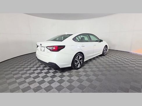 Used 2024 Subaru Legacy Premium AWD/4WD image 39