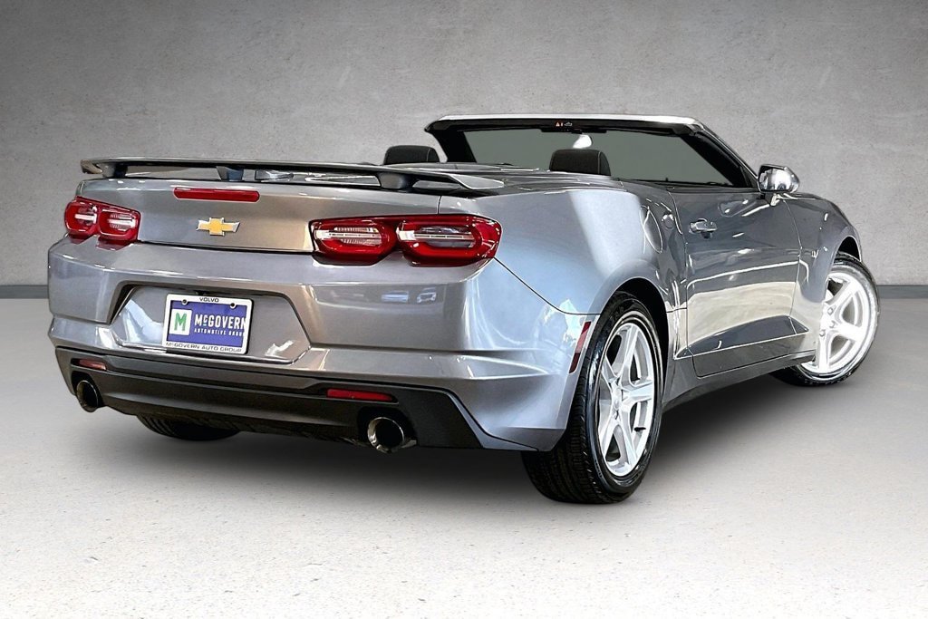 Used 2019 Chevrolet Camaro LT RWD image 7