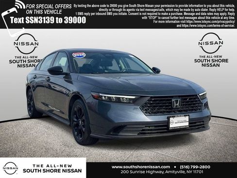 Used 2025 Honda Accord SE image 1