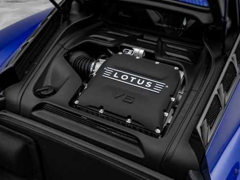 New 2025 Lotus Emira image 85