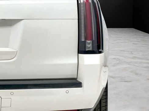 Used 2015 Cadillac Escalade Premium AWD/4WD image 37