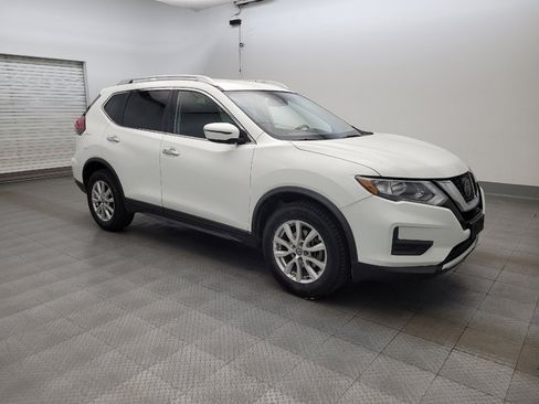 Used 2019 Nissan Rogue SV AWD/4WD image 11