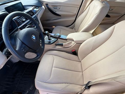 Used 2014 BMW 320i Sedan image 22