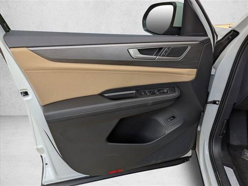 New 2026 Volkswagen Atlas Cross Sport SE image 23