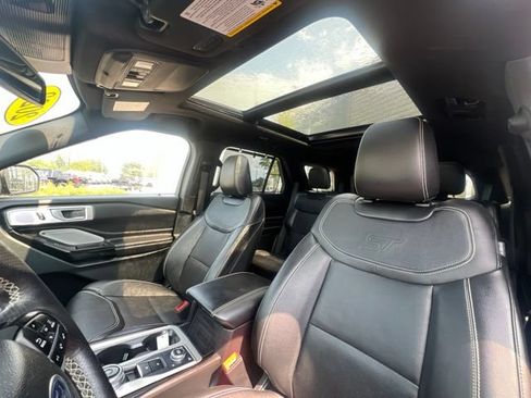 Certified 2023 Ford Explorer ST w/ Equipment Group 401A AWD/4WD image 28