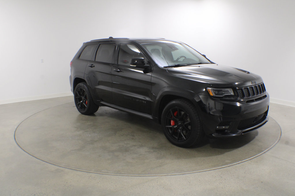 Used 2021 Jeep Grand Cherokee SRT w/ Trailer Tow Group IV AWD/4WD image 30
