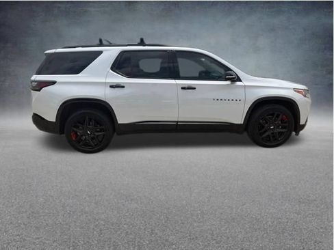 Used 2019 Chevrolet Traverse Premier w/ Redline Edition AWD/4WD image 10