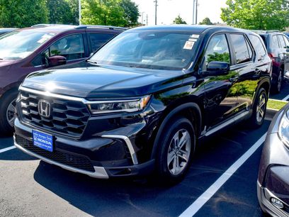 Used 2025 Honda Pilot EX-L