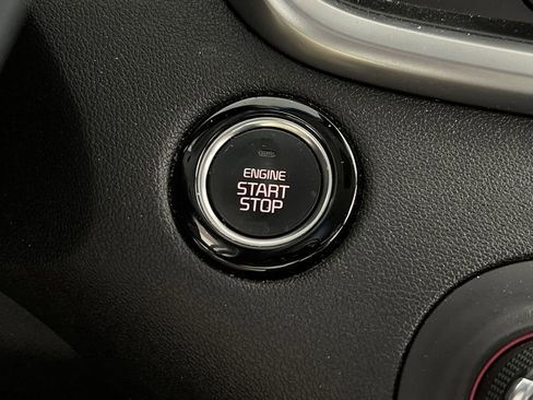 Used 2019 Kia Sorento EX image 32