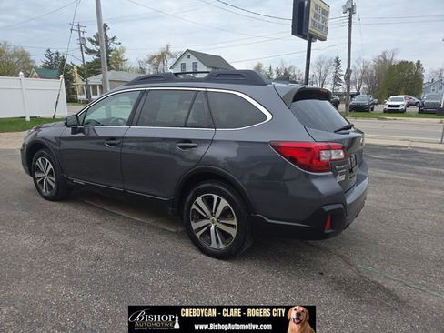 Used 2019 Subaru Outback 2.5i Limited w/ Protection Package #1 AWD/4WD image 4