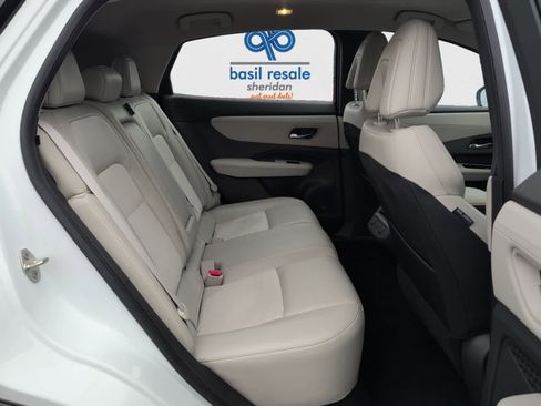 Used 2024 Nissan Ariya FWD image 19