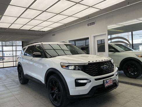 Used 2022 Ford Explorer ST w/ Equipment Group 401A image 1