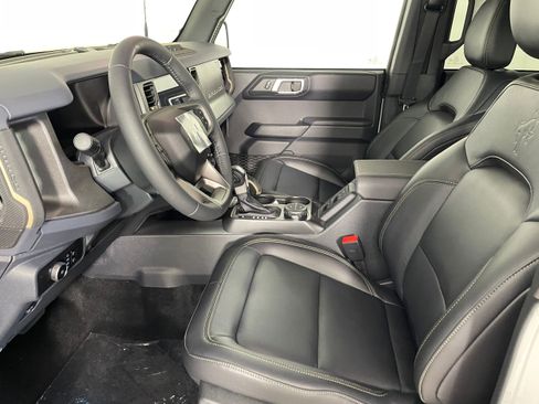 New 2026 Ford Bronco Badlands w/ Wildtrak Package AWD/4WD image 2