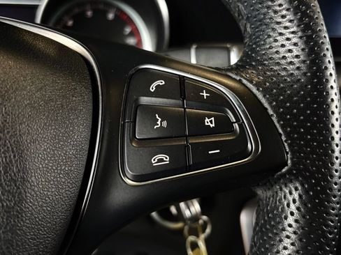 Certified 2019 Mercedes-Benz CLA 250 image 20