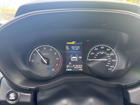 Used 2023 Subaru Forester AWD/4WD image 12