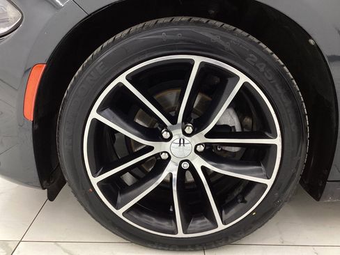 Used 2018 Dodge Charger SXT Plus image 43