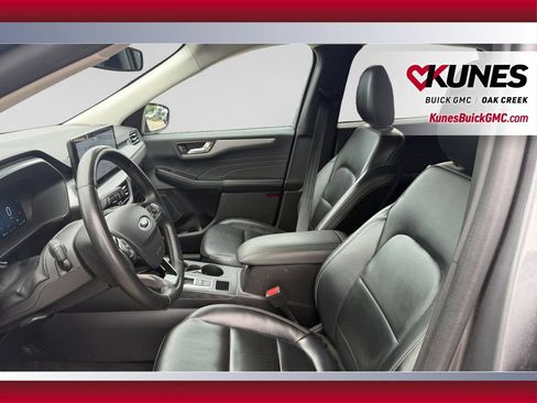 Used 2023 Ford Escape Platinum AWD/4WD image 22