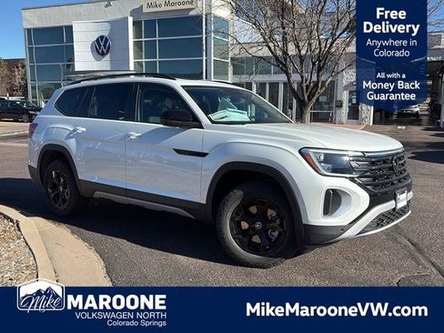 New 2026 Volkswagen Atlas Peak Edition AWD/4WD image 1